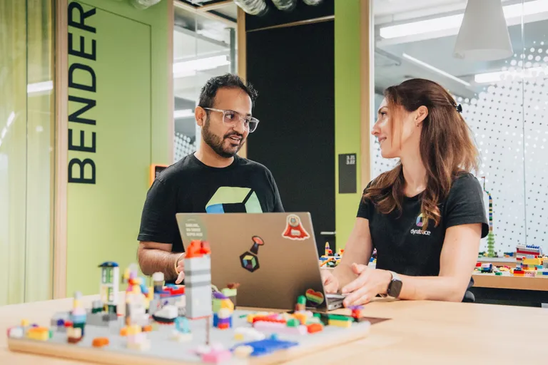 office worker careers_fallback_teams_hero.